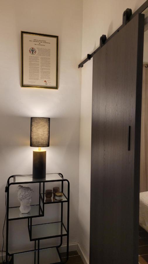 דירות אורנג' La Loge De Madame Soleil מראה חיצוני תמונה