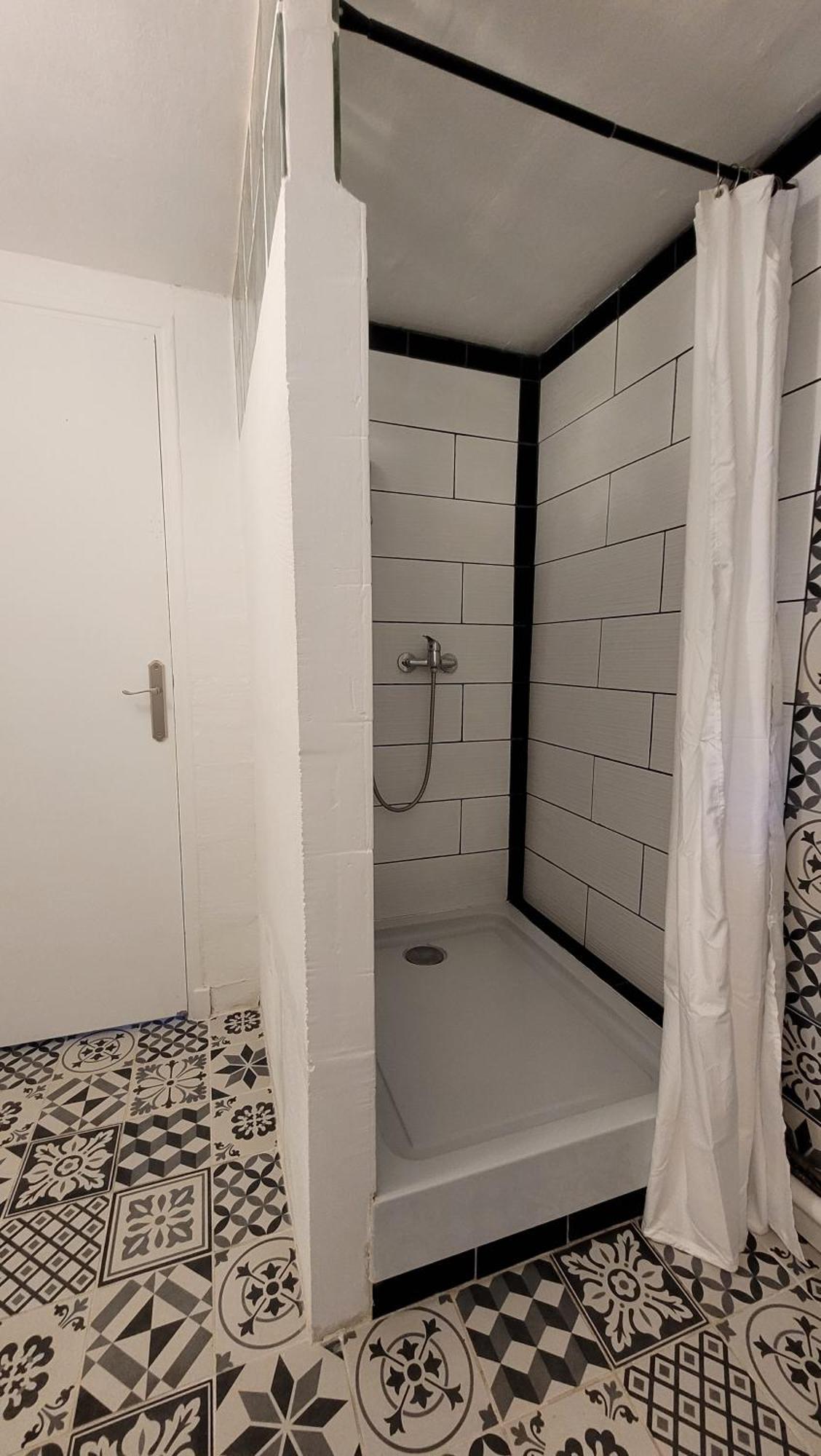 דירות אורנג' La Loge De Madame Soleil מראה חיצוני תמונה